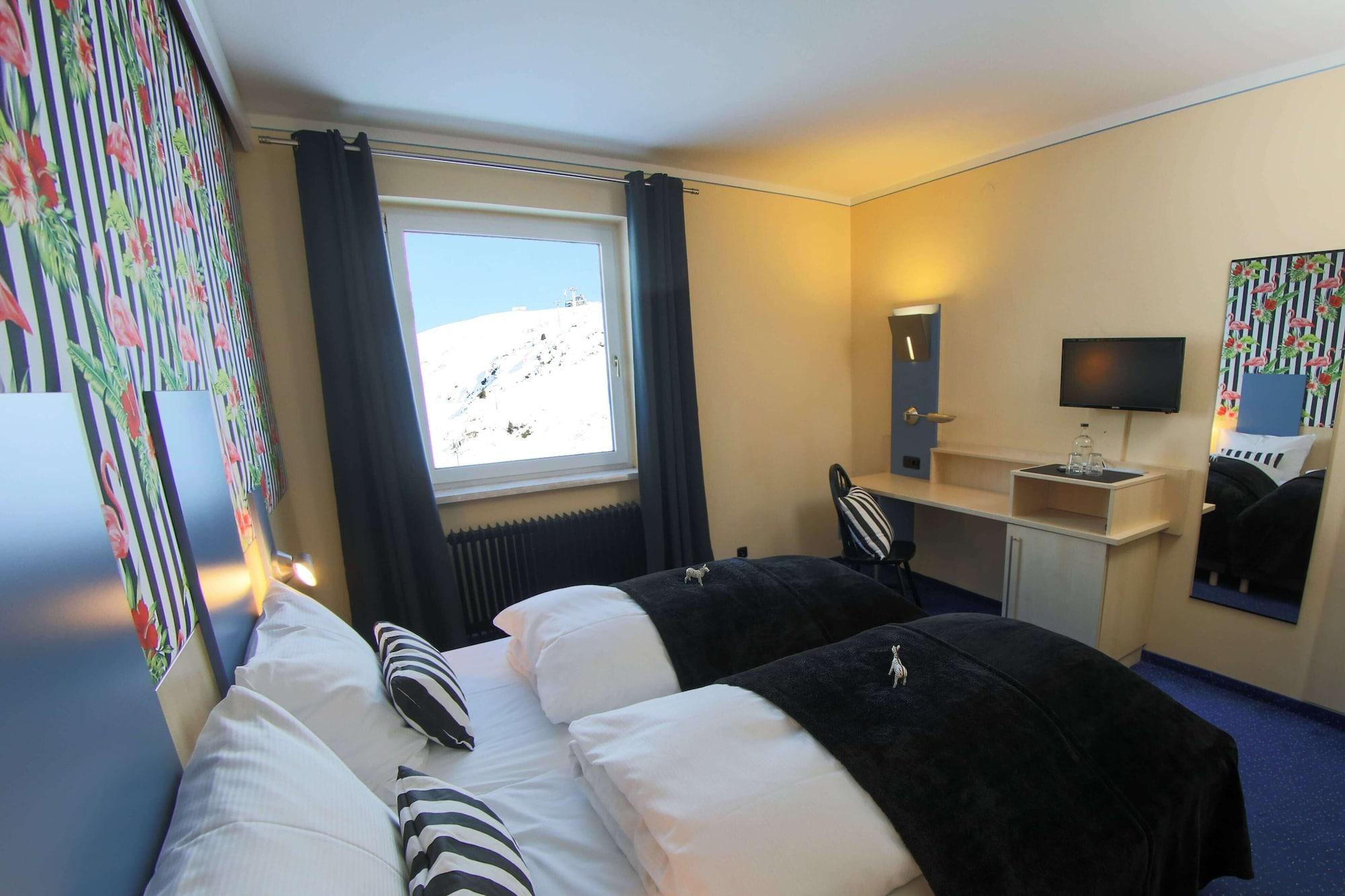Hit The Sky Hotel Sankt Christoph Am Arlberg Exterior photo